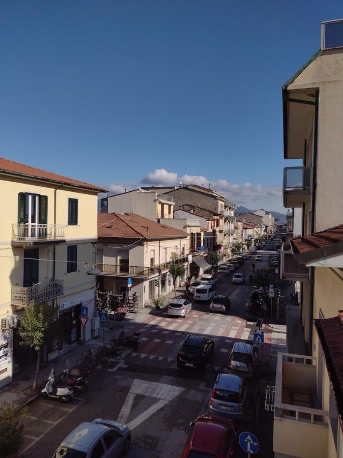 Mazzini Affittacamere Viareggio Dış mekan fotoğraf